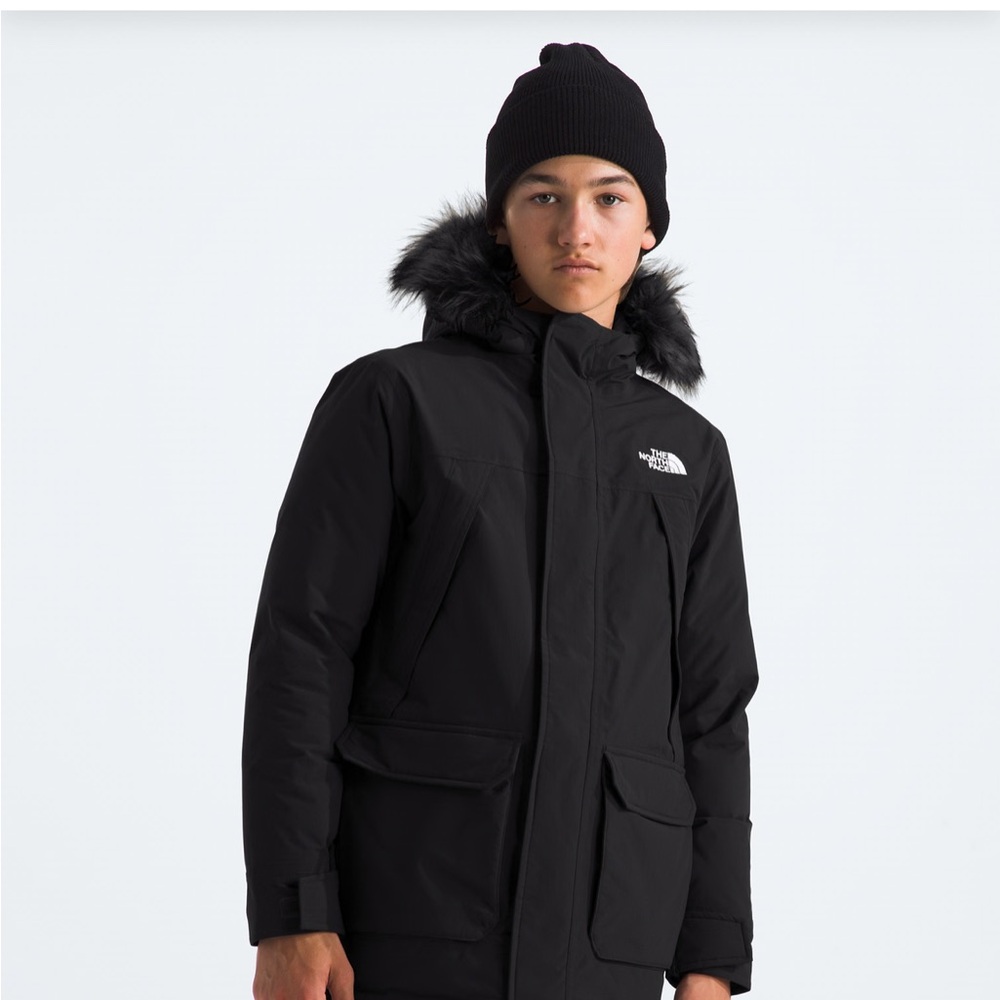The North Face boy’s' Mcmurdo Parka  size 14 Color - TNF Black no hood
